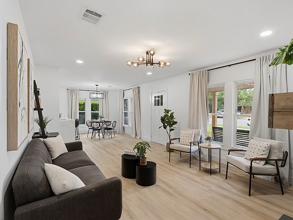 5th image of 3020 Yucca Ave