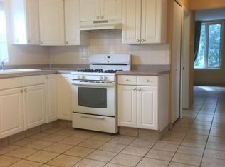 3157 S Emerald Ave APT 3F, Chicago, IL 60616