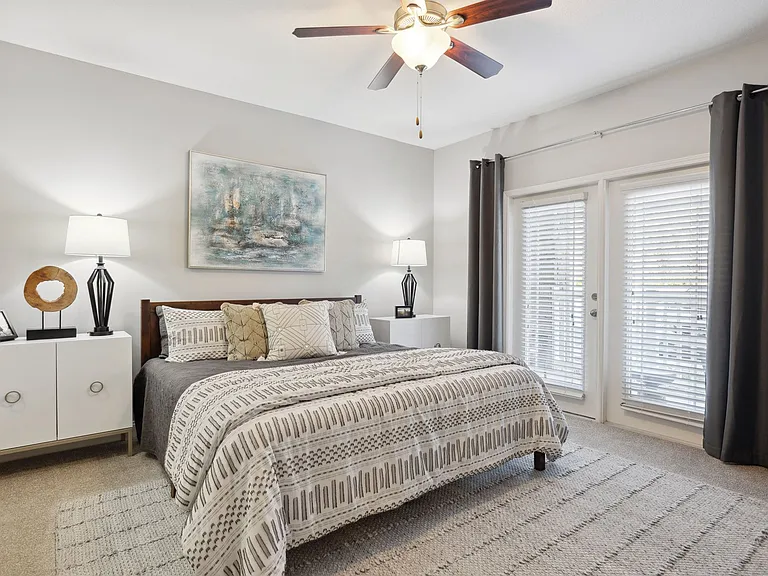 Enclave at Rivergate — Photo 9