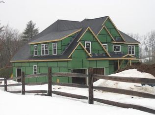 19 Burnham Rd, Windham, NH 03087