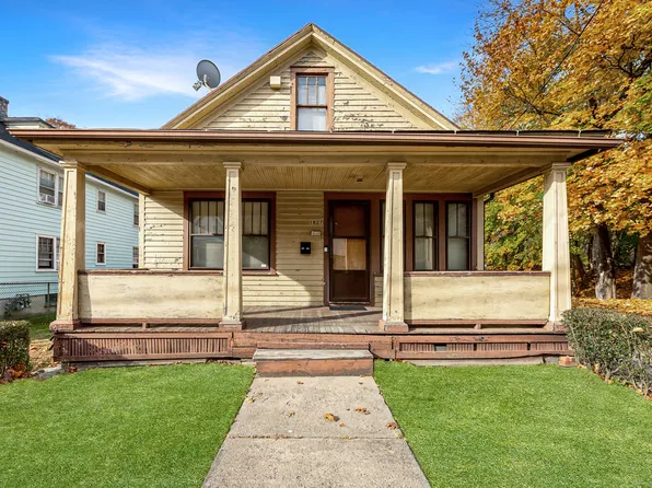 1627 North Main Street, Waterbury, CT 06704