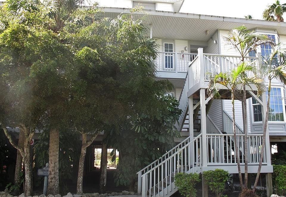 1st image of 7450 Palm Island Dr #3424