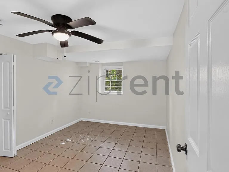 2915 Cascade Rd SW — Photo 21