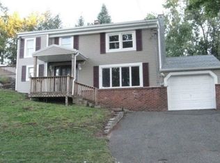10 Lewis Rd, Bristol, CT 06010