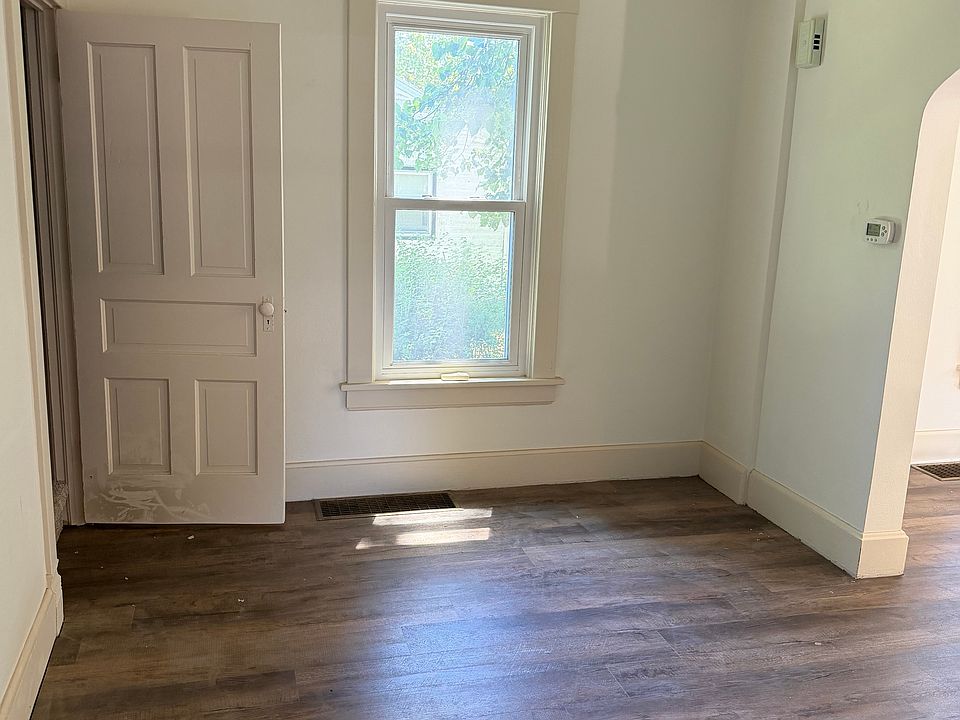 Dining space off the kitchen