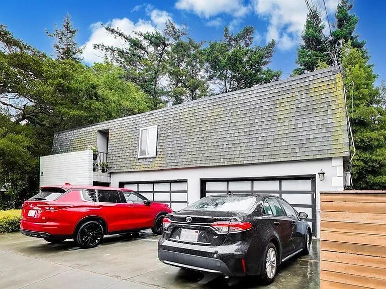 25 Devonshire Blvd #1 — Photo 21