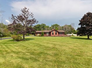 8750 Lake Rd, Canastota, NY 13032