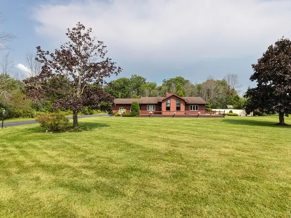 8750 Lake Rd, Canastota, NY 13032