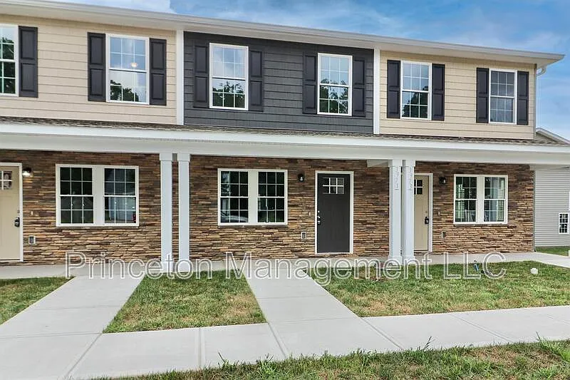 Building Photo - 3971 Newhall Dr NW