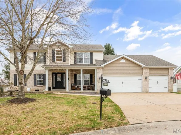 4572 Kerth Forest Dr, Saint Louis, MO 63128