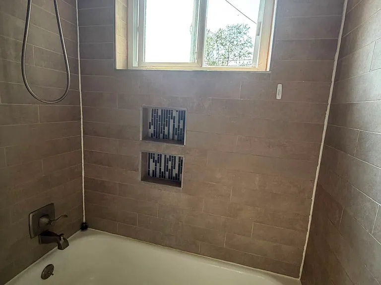 5705 Tall Oaks Dr — Photo 8