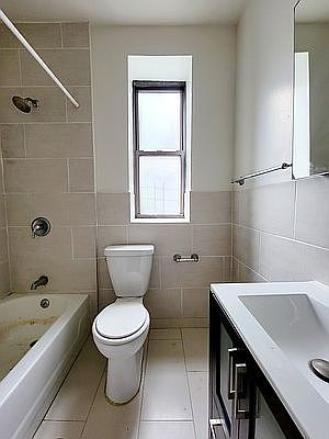 5th image of 605 W 151st St #5