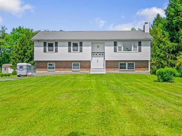 7 Joan Lane, Wappingers Falls, NY 12590