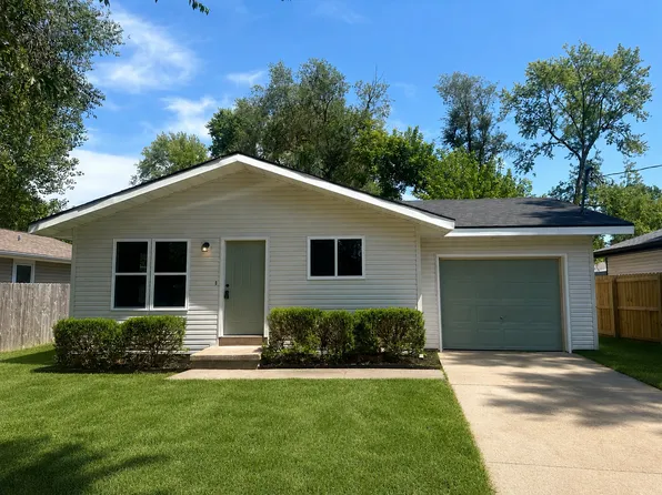 1838 N Hillcrest Ave, Springfield, MO 65802
