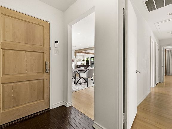 4th image of 6467 Danbury Ln