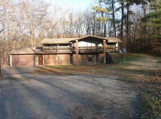 1477 Opdyke St, Chester, IL 62233