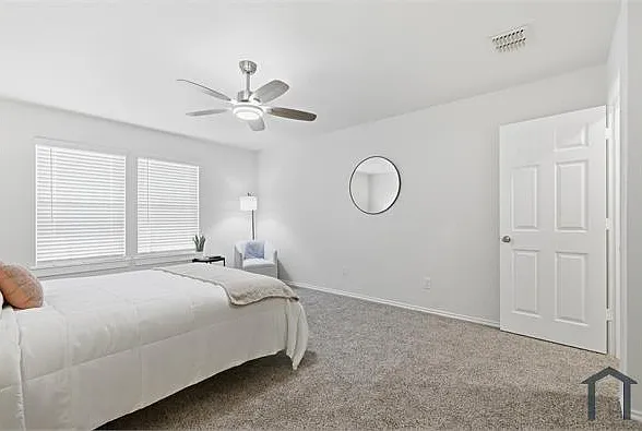 4540 Benham Dr — Photo 14