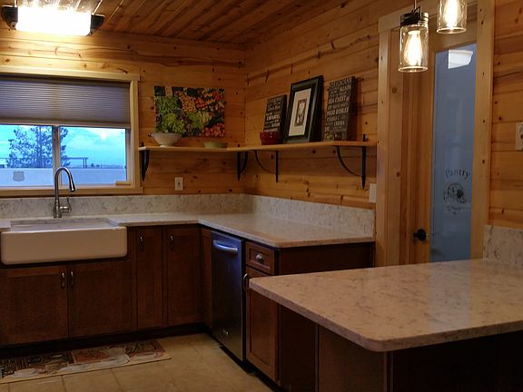 Farm sink/doorway to pantry