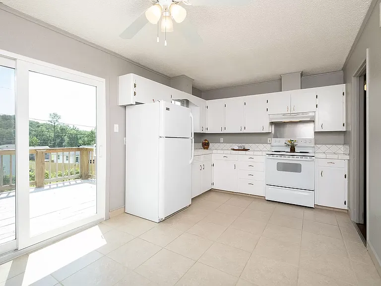 41 Oakview Dr — Photo 8