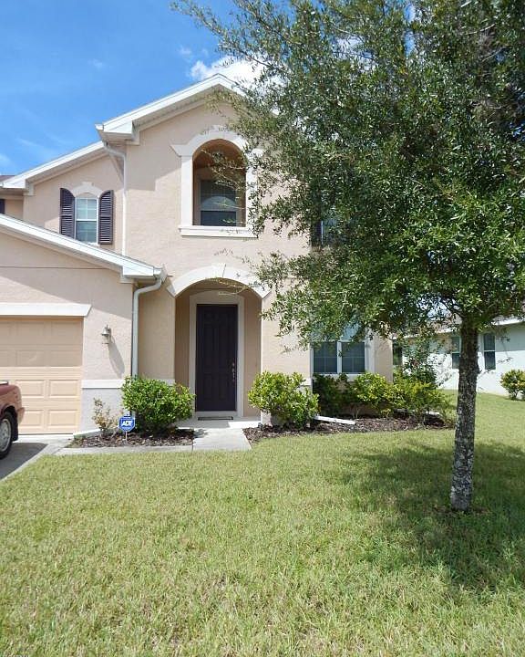 1st image of 76 Levee Ln