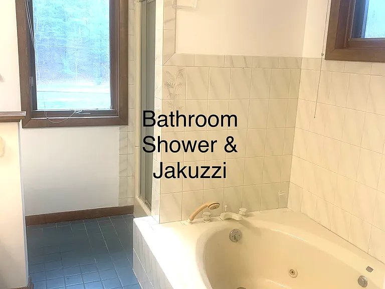 622 Cedar Grv #1 — Photo 12