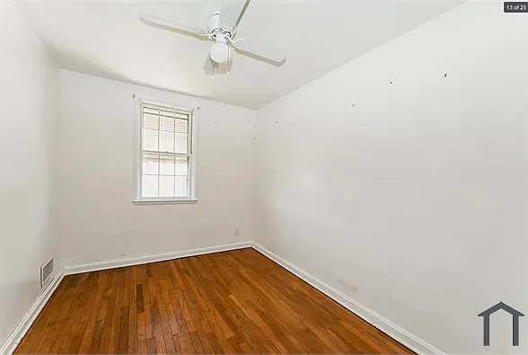 7900 Saint Claire Ln — Photo 14