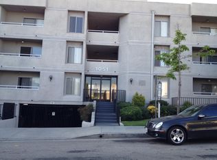 1051 Justin Ave APT 202, Glendale, CA 91201