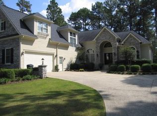 176 National Dr, Pinehurst, NC 28374
