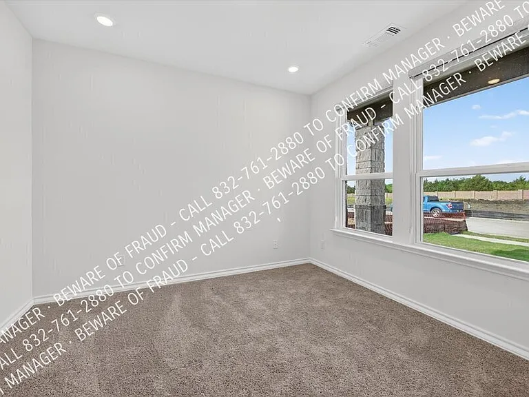 707 Windhaven Dr — Photo 6
