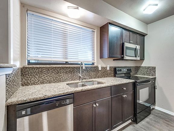 4th image of 2803 Lineville Dr APT 206