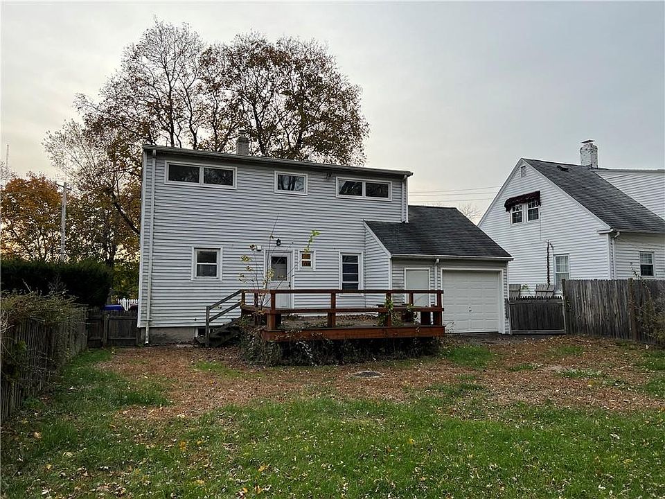 65 Roger Williams Ave, Rumford, RI 02916 Zillow