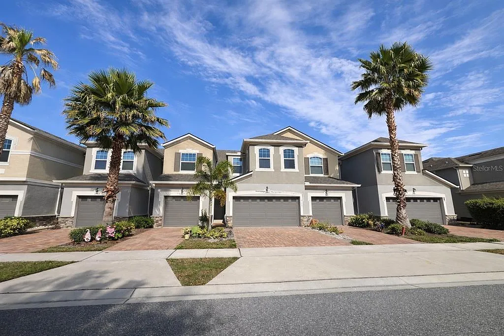 Building Photo - 3749 Brighton Park Cir
