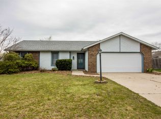 6215 Post Brook Ln, Fort Wayne, IN 46835