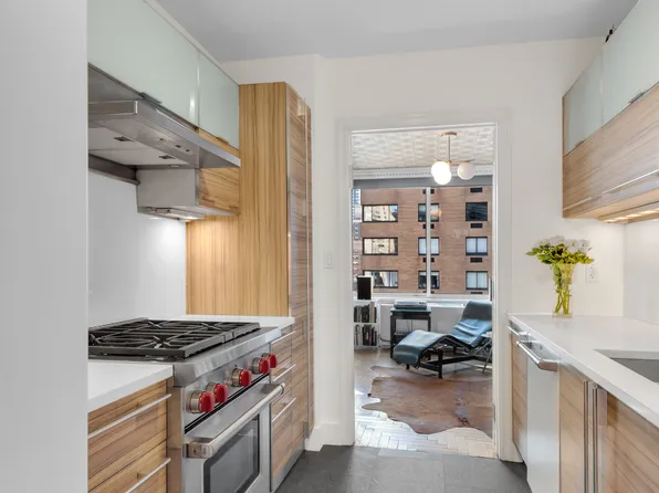 170 East 87th Street image 5 of 16