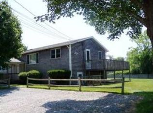 8 Green Kinyon, Narragansett, RI 02882