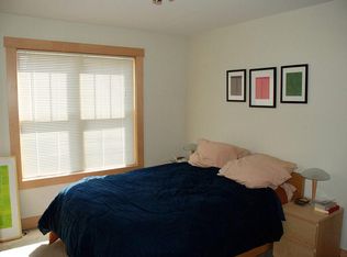 1425 Williamson St APT 1, Madison, WI 53703