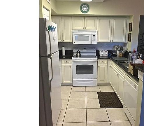 3rd image of 1185 Wildwood Lakes Blvd APT 303