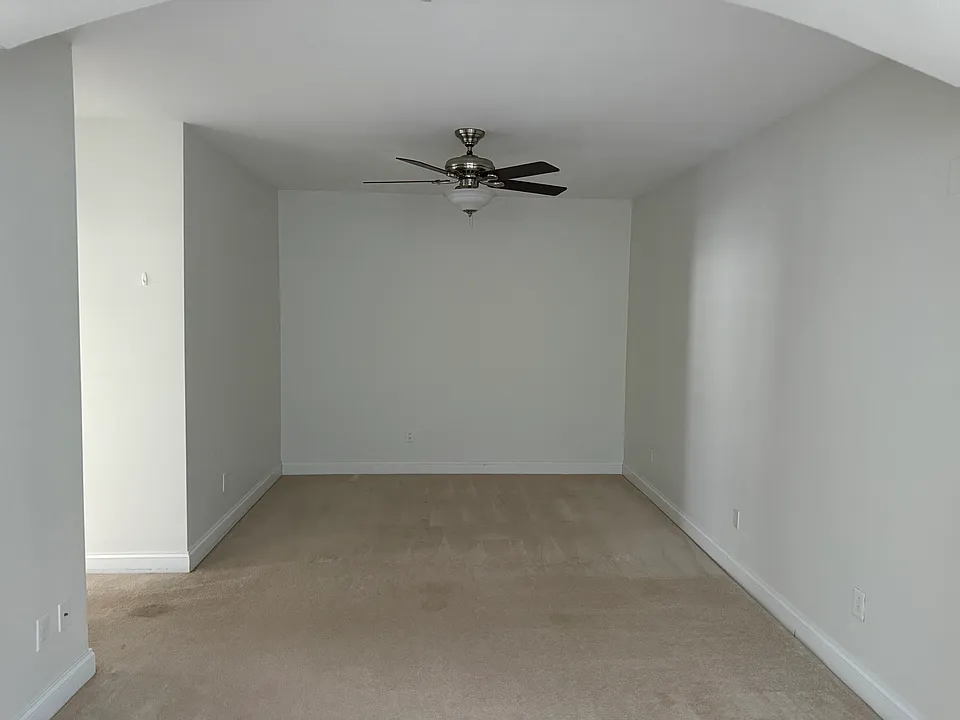 10511 Rosegate Ct #202