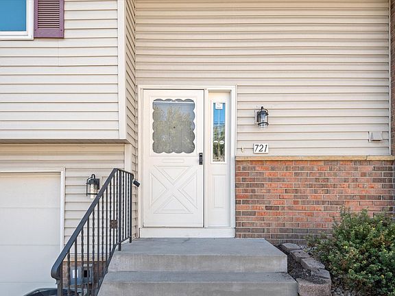 4th image of 721 E 145th St