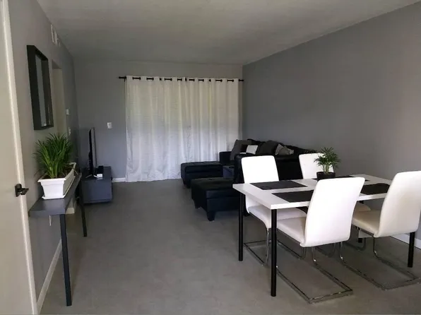 1975 W Bay Dr APT 307, Largo, FL 33770