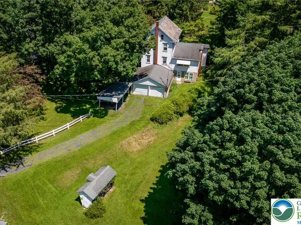 210 Snyders Rd, Palmerton, PA 18071