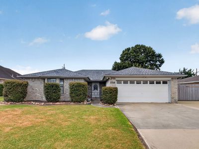 2112 Avenue M, Nederland, TX, 77627