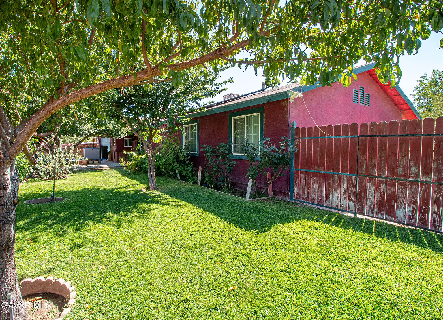 40961 166th St E photo 1