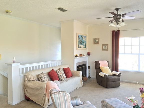 2nd image of 522 Arbor Lakes Cir