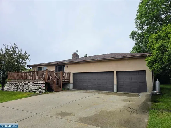 401 Polk Ave, Eveleth, MN 55734