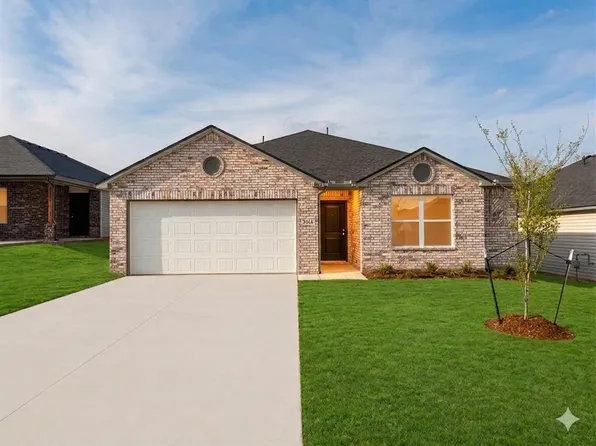 2014 Chandler Meadows Dr, Chandler, OK 74834