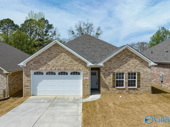 2927 Phelan Cir SE, Hanceville, AL 35077