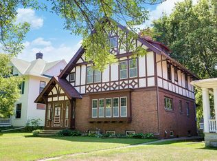 1908 Selby Ave, Saint Paul, MN 55104