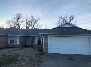 4782 Cb Pl #B, Springdale, AR 72764