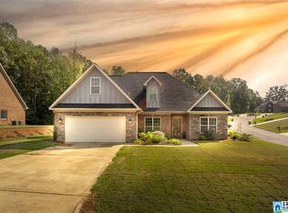 185 Sand Trap Cir, Oxford, AL 36203